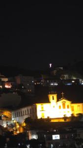 Studio moderno e reformado no Centro