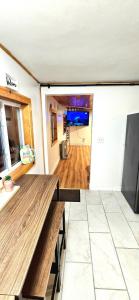 Northwoods Riverside Cabin - Direct Trail Access