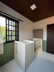 Casa familiar, com berço para bebê!