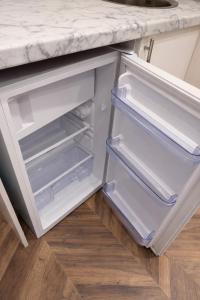 137 New Stylish Studio Richmond 30mins to Central London