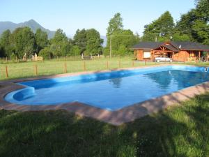 Pucón casa con piscina 6 personas