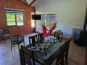 Pucón casa con piscina 6 personas