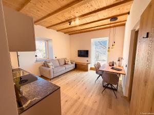 Stein unter Lebenberg NEW 2026