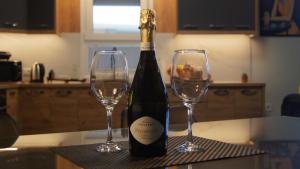 Sylvie Comfort Living