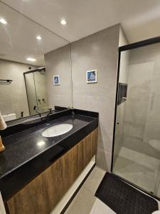 Flat Moderno Pé na Areia no Centro de Cumbuco Piscina frente mar AP 210