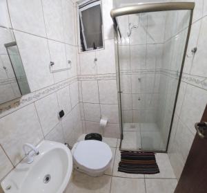 Apto 3 quartos á 1 quadra do mar