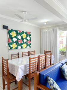 Casa de Praia Duplex - 3 suites toda climatizada em condominio com piscina e sauna