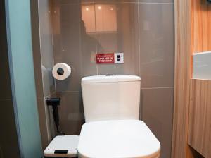 the kozy escape makati