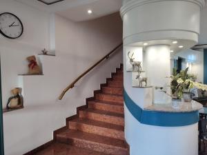 Queen Lisbeth Street