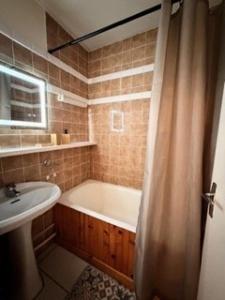 Résidence Lac Du Lou - VAL THORENS AGREABLE 3 PIECES 6 PERSONNES CENTRAL AVEC VUE IMPRENABLE DU 7E MAE-7499