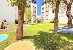 Puerto Vallarta Condominiums Apartment facing pool Security 24-7 Altea