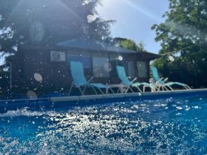 Cabaña Soñada en complejo con piscina