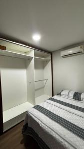 Caça recém construída, muito aconchegante