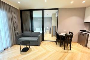 The Title Legendary Bang-Tao apartments by TVC