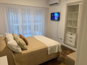 Departamento Santa Fe 2 ambientes con balcón a la calle Impecable