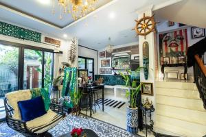 Designer Villa with Private Pool, Heart of Canggu