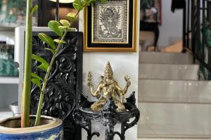 Designer Villa with Private Pool, Heart of Canggu