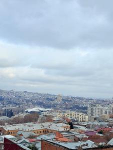 Cosy City-View Flat in Mtatsminda, flat 5