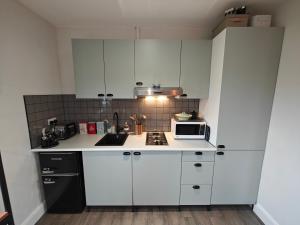 Modern and peaceful, country retreat