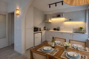 Japandi Lofts - 2 Bedrooms at old city of Antwerp