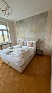 Bright rooms by Schönbrunn, next to U6 Niederhofstraße