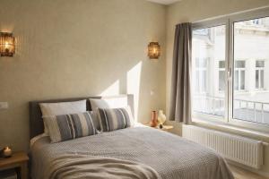 Japandi Lofts - 2 Bedrooms at old city of Antwerp