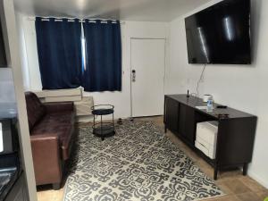 Cozy and Affordable 1-Bedroom with private bath