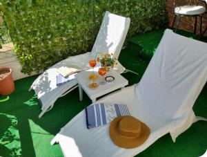 LA VILLA DI ENZO Casa Vacanze con vista mare