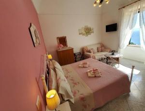 LA VILLA DI ENZO Casa Vacanze con vista mare