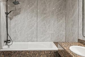 Luxury 2BR l High Floor l Marina View l JBR