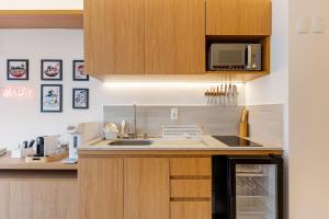 Apê japonês com cinema 2 min do metrô em Pinheiros