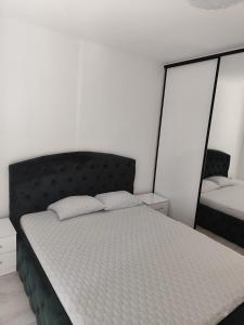 Apartment for rent university 70