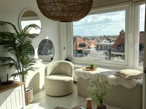 BEACH apartment met directe toegang tot het STRAND !