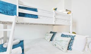 Seaview Heights By My Getaways