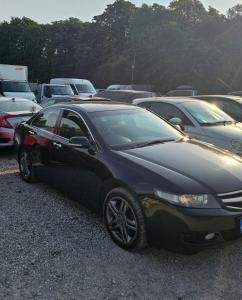 Casita Central - FREE Private Parking & Metro station