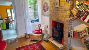 Lovely artists home ecently refurbished