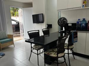 Casa pé na areia - Bertioga