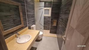 Studio 2 in the heart of Sheikh Zayed