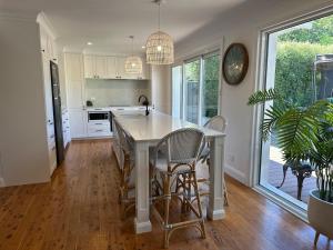 Perfect Choice Getaway - Central Orange