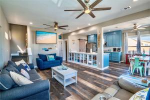 Beachside Coastal Retreat - Pet Friendly with Free Activities