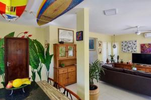 Casa no Pico da Cruz 300m da praia ar cond