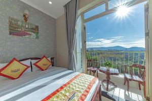 Khách Sạn Sunrise Đà Lạt