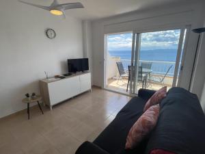 Bonito apartamento con piscina, aparcamiento y vistas a la Bahía de Roses - ES-319-16