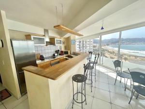 Hermoso apartamento de 3 habitaciones con aire acondicionado, aparcamiento y Wifi en Roses - ES-319-69