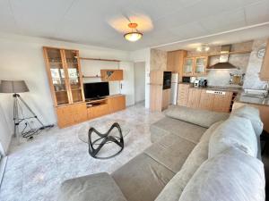 Encantador apartamento en Roses, 1 hab, cerca de la playa - ES-319-85