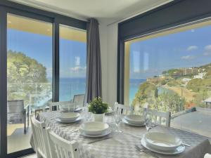 Apartamento junto al mar, acceso a la playa, aparcamiento y aire acondicionado - ES-319-89