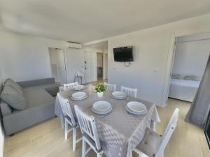 Apartamento junto al mar, acceso a la playa, aparcamiento y aire acondicionado - ES-319-89