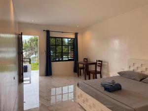 Sea La Vie Guesthouse