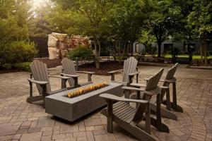 Courtyard by Marriott Hamilton