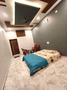 Dream Hampi Villa & Home Stay